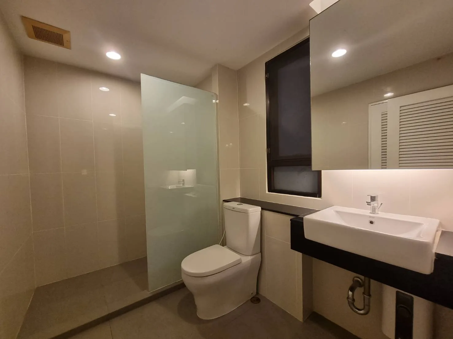 Property photos for Charoenjai Place