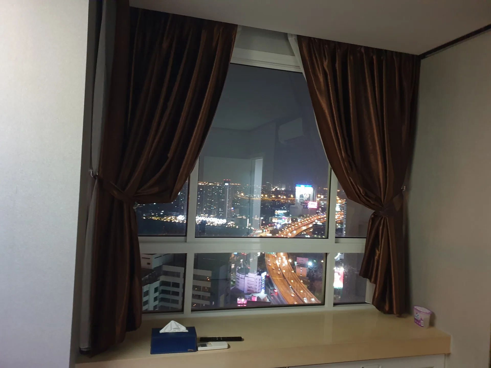 Property photos for Tc Green Rama 9