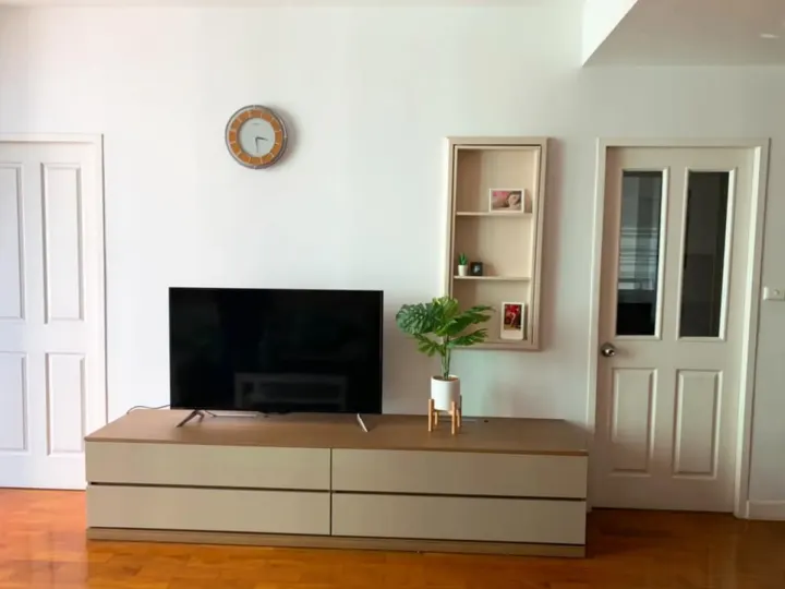 Property photos for Siri Residence