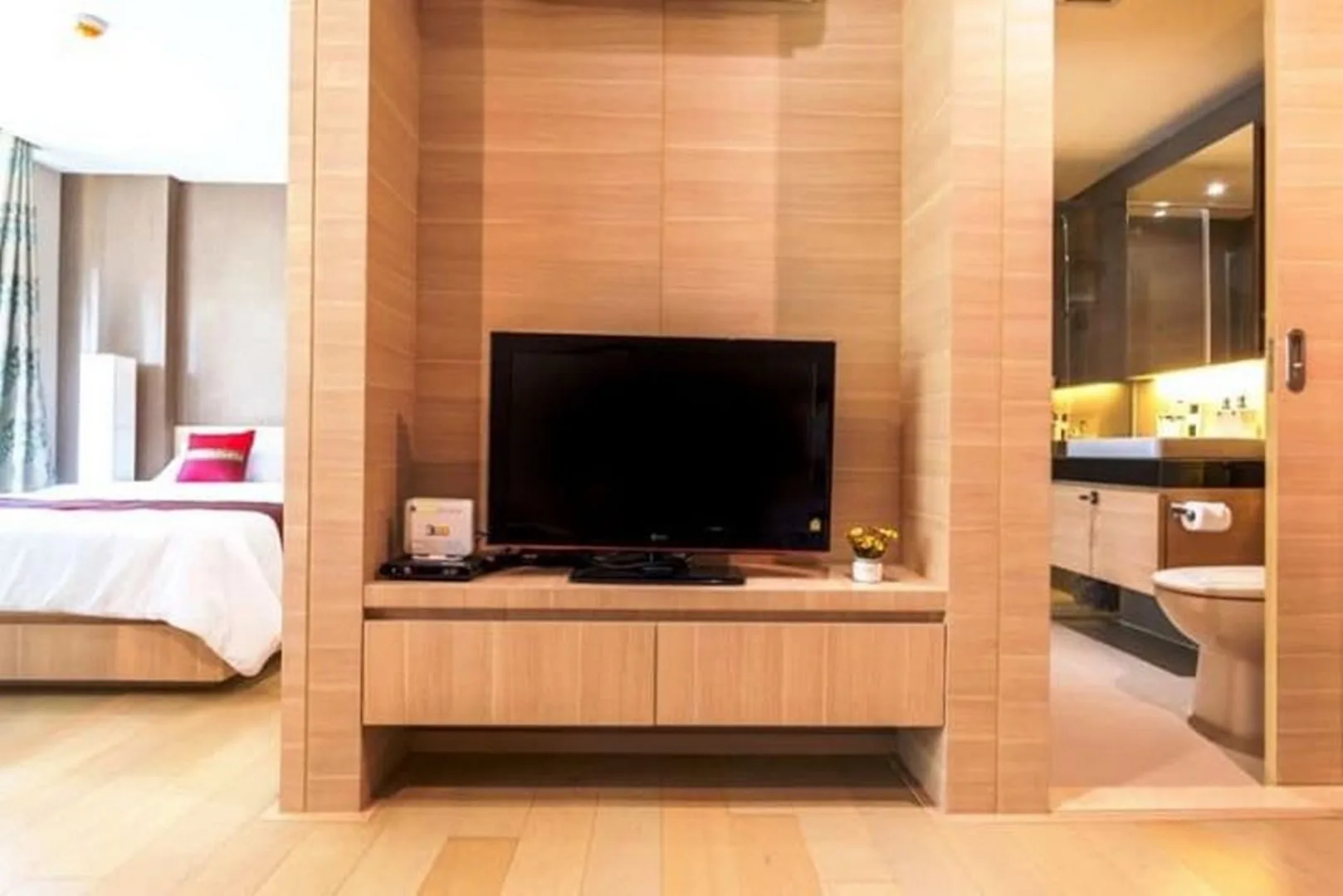 Property photos for Klass Condo Silom