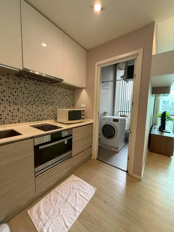 Property photos for The Room Sukhumvit 21