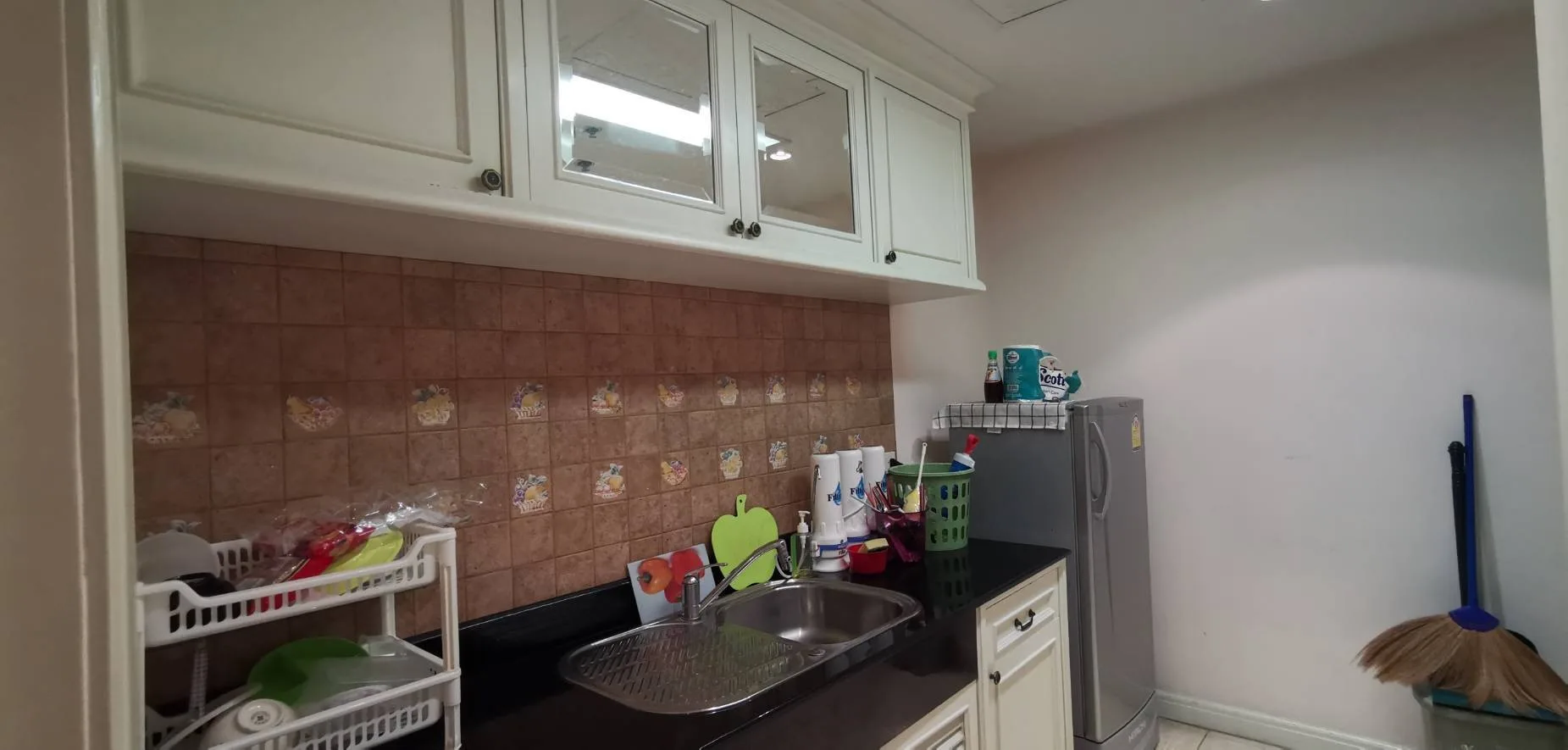 Property photos for Langsuan Ville