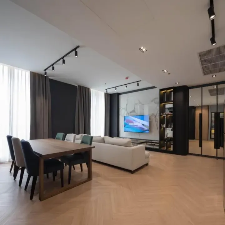 Property photos for Noble BE19