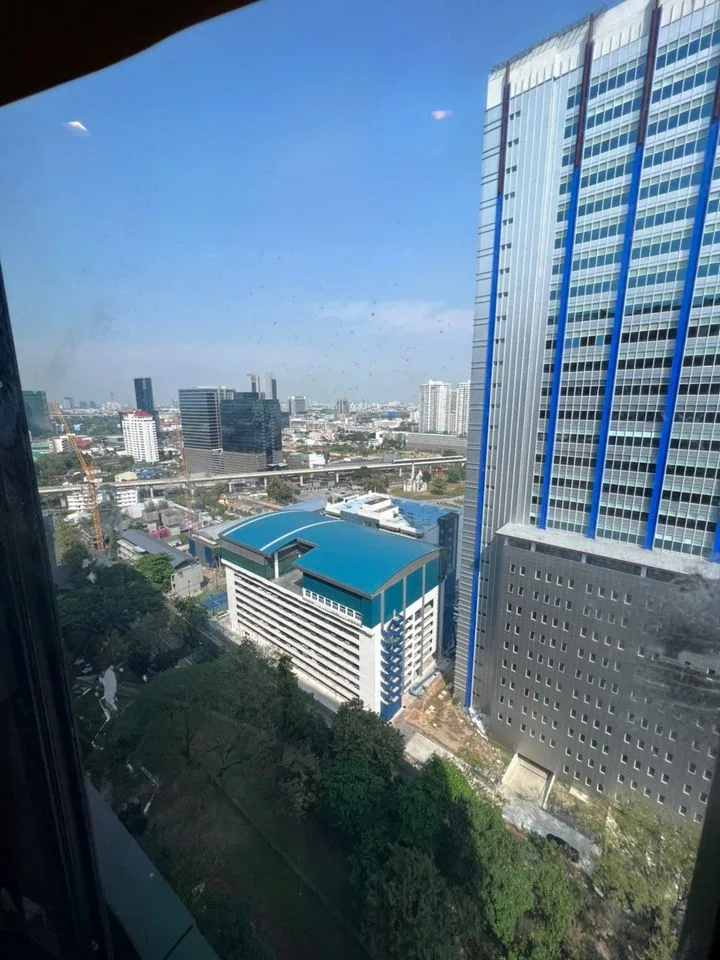 Property photos for THE LINE Phahonyothin Park