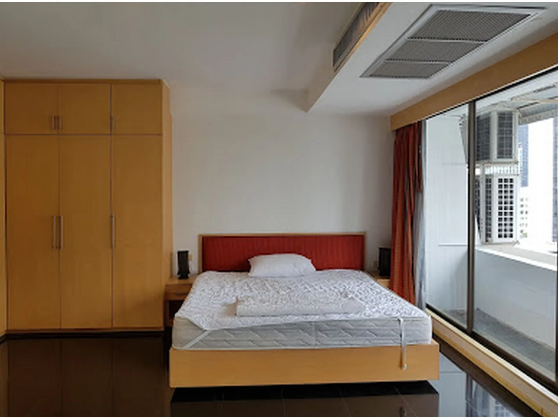 Property photos for Diamond Tower