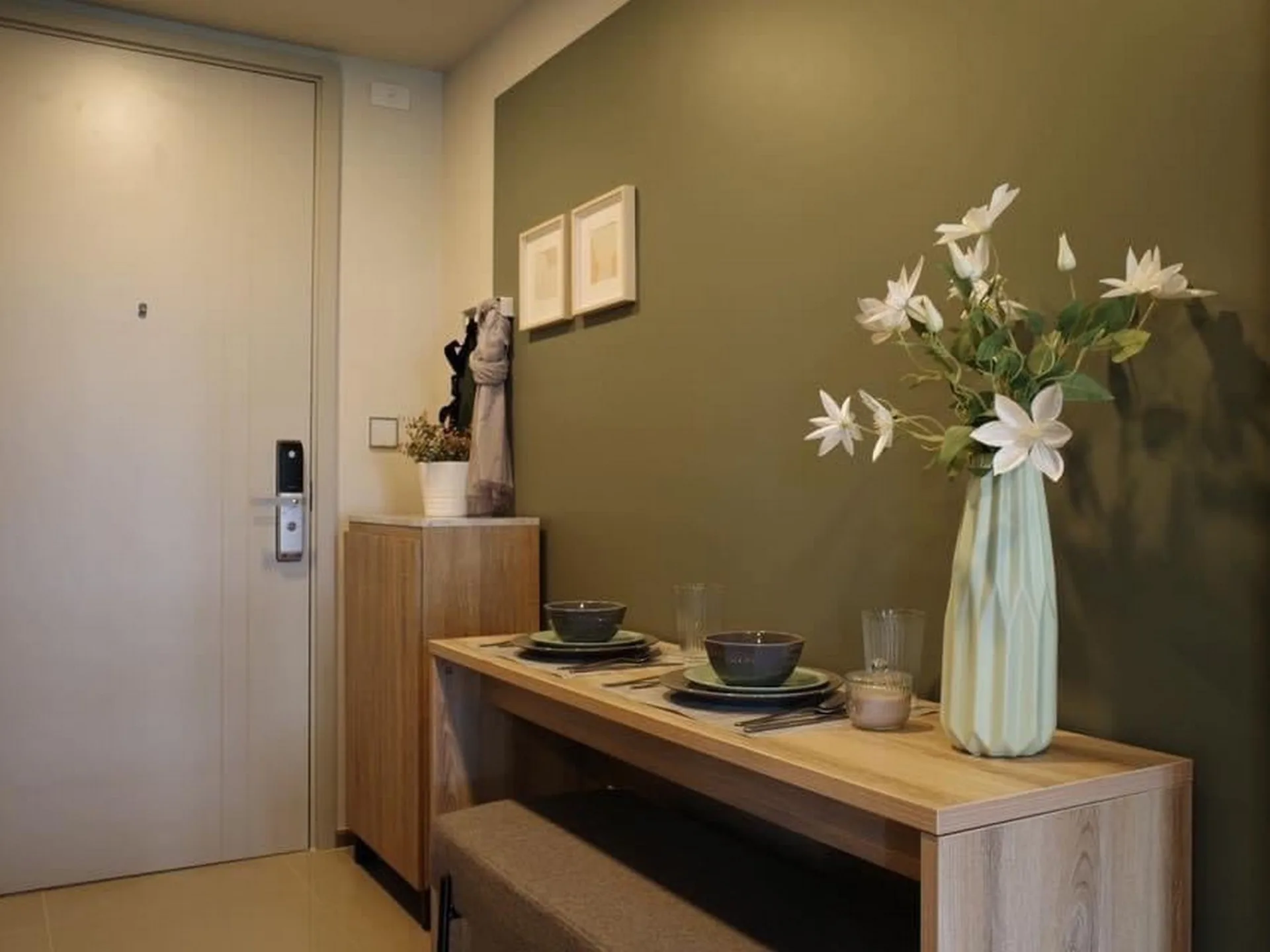 Property photos for THE BASE Sukhumvit 50