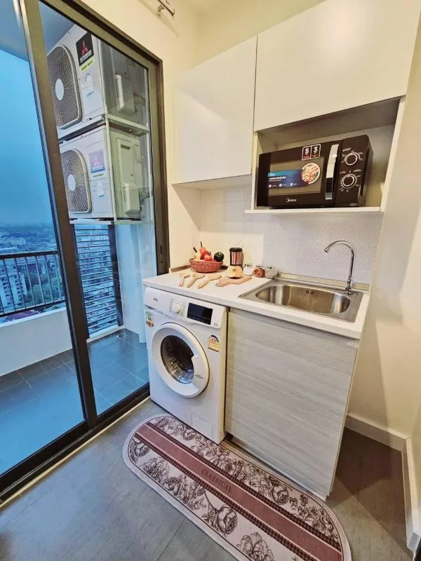 Property photos for Metro Sky Prachachuen