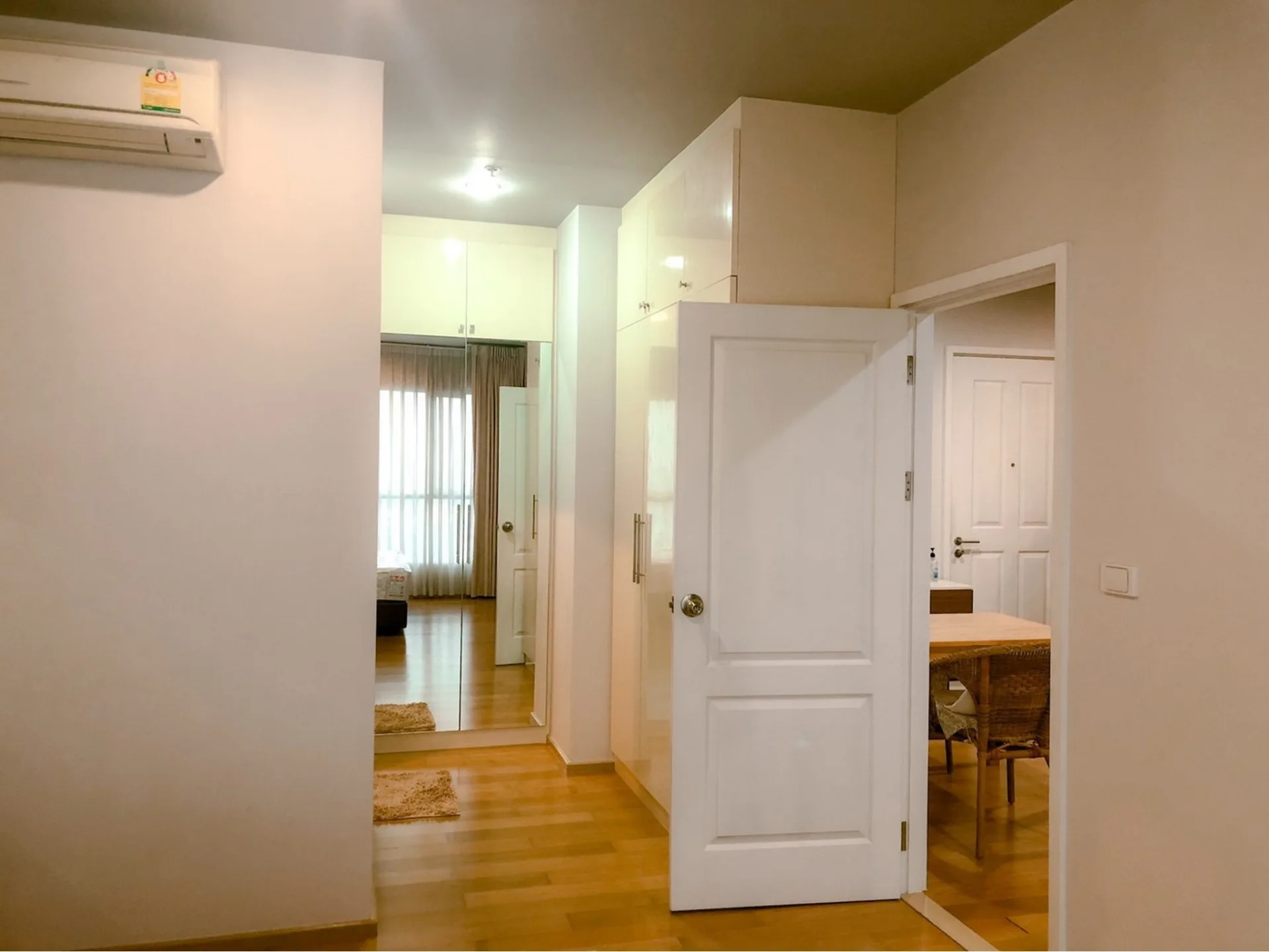 Property photos for Hive Sathorn
