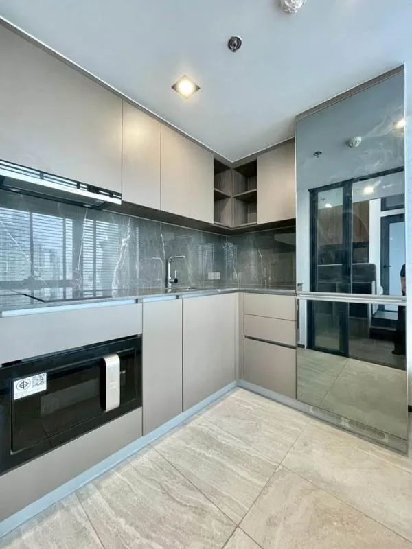 Property photos for Conner Ratchathewi