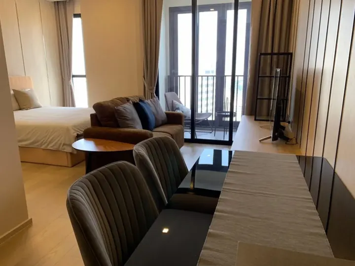 Property photos for Ashton Asoke