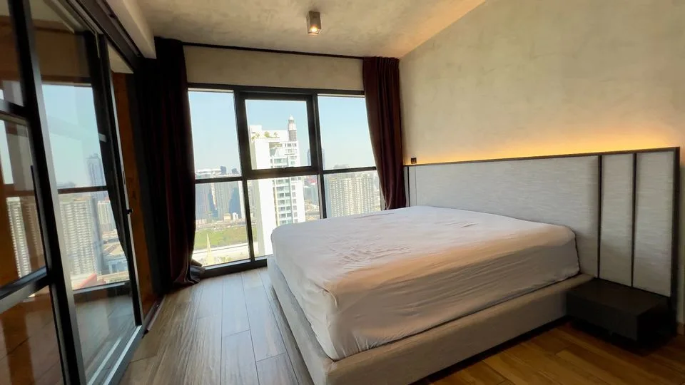 Property photos for The Lofts Asoke