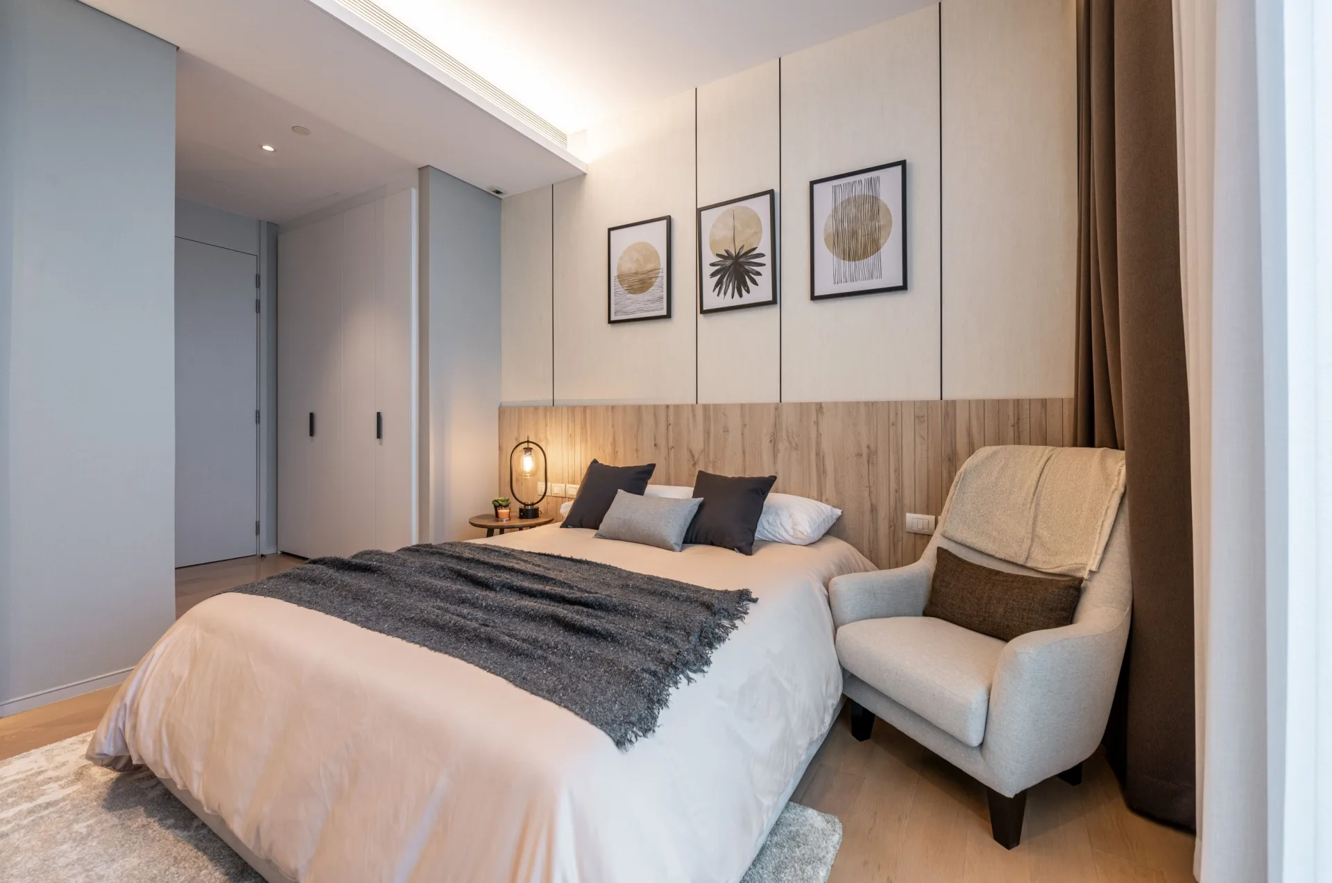 Property photos for Baan Sindhorn