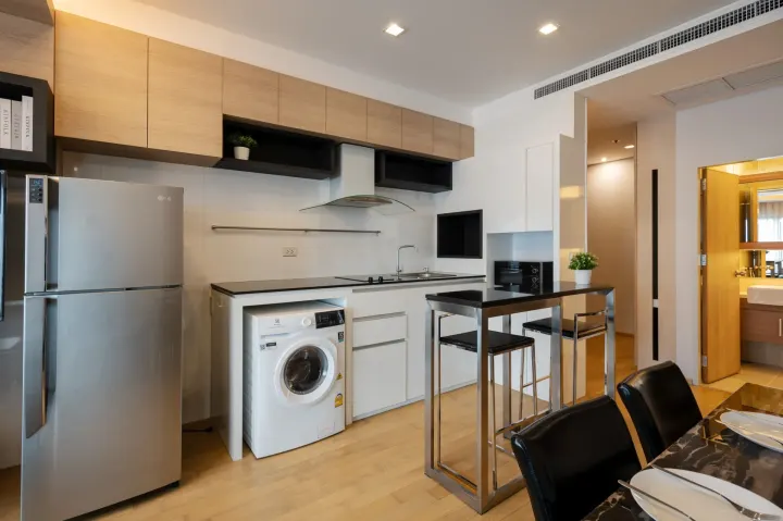 Property photos for Noble Reveal