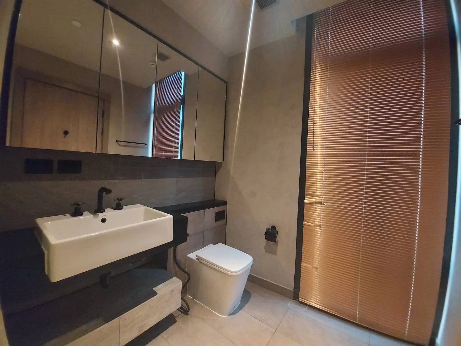 Property photos for The Lofts Asoke