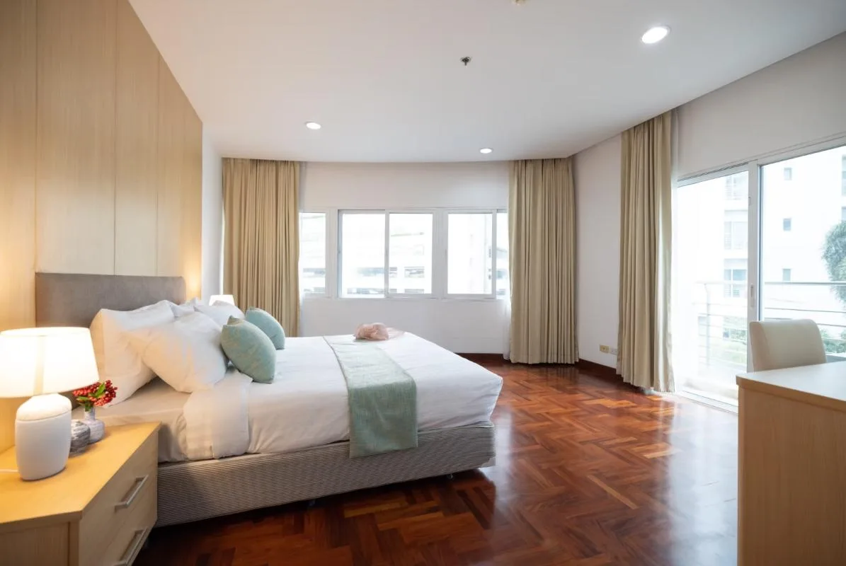 Property photos for The Grand Sethiwan Sukhumvit 24