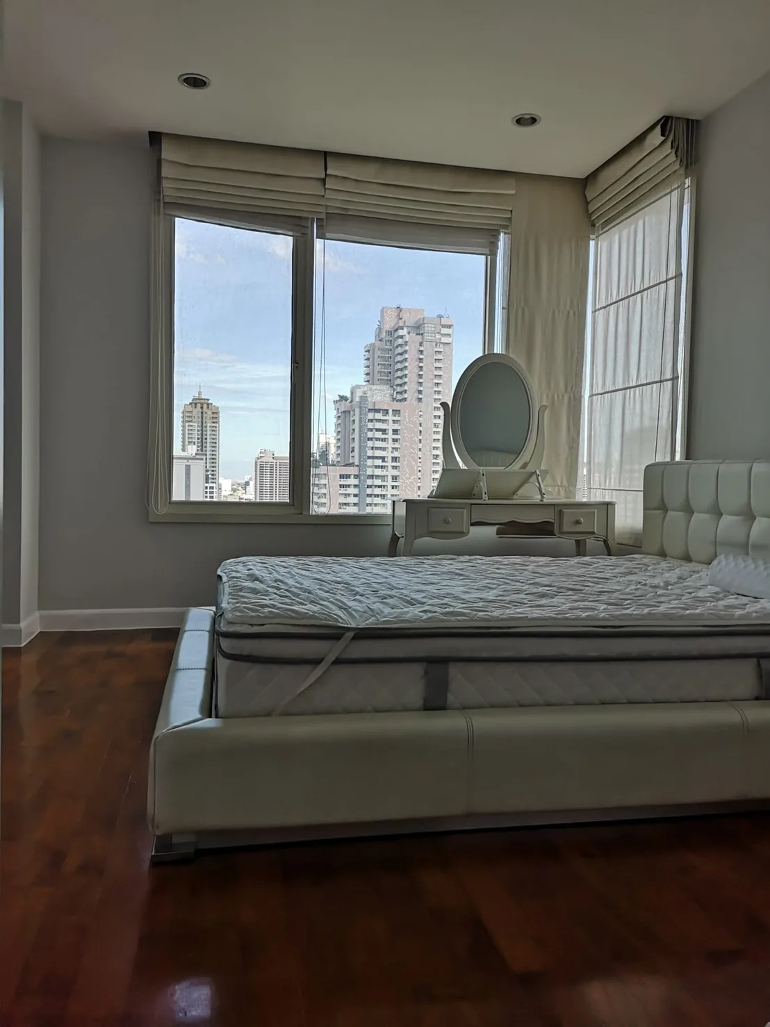 Property photos for Baan Siri 31