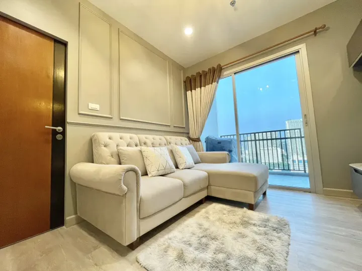 Property photos for Intro Phaholyothin - Pradipat