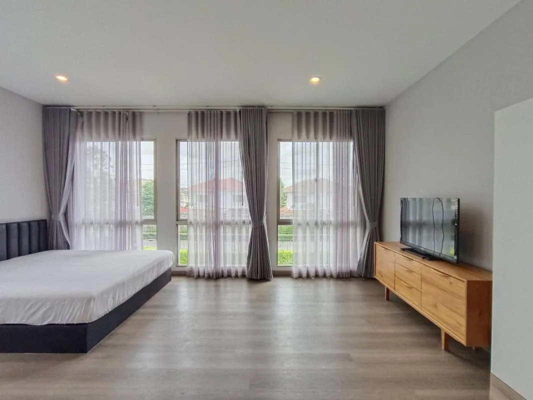 Property photos for The Palm Bangna-wongwaen