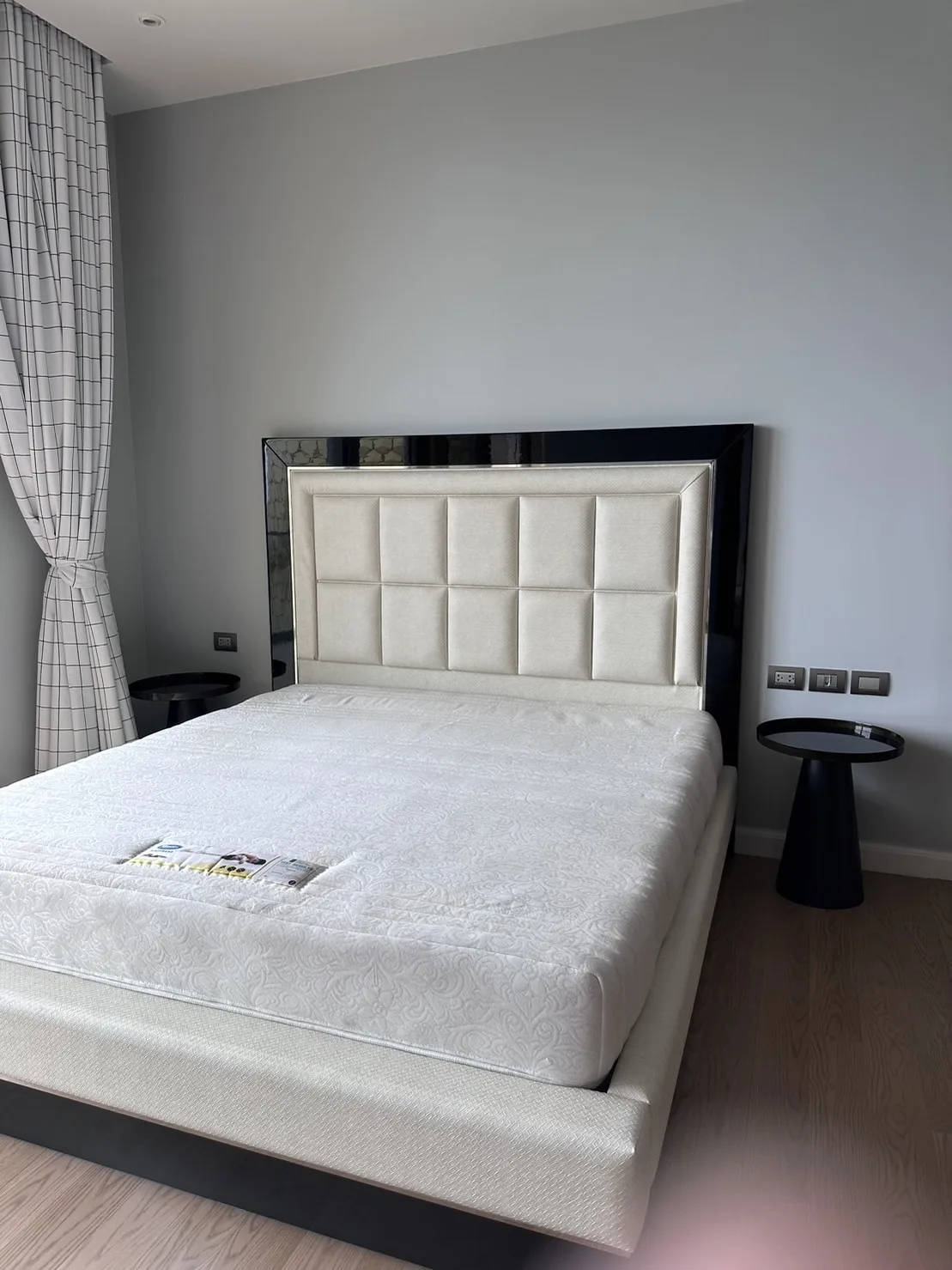 Property photos for Magnolias Waterfront Residences