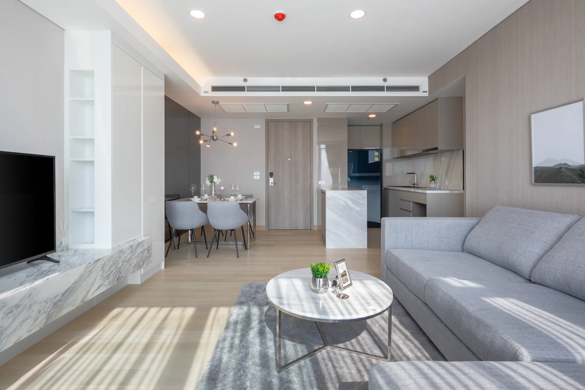 Property photos for Siamese Exclusive Queens
