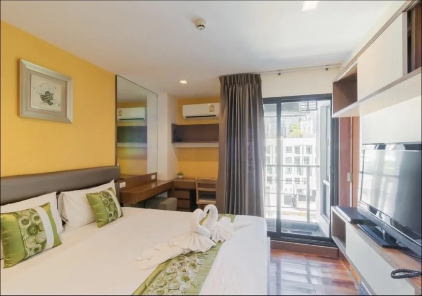 Property photos for Silom Forest