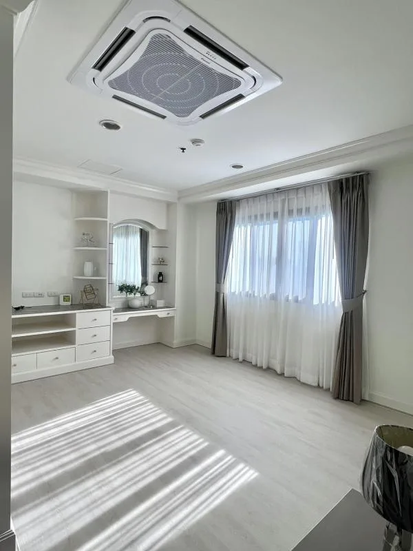 Property photos for G.p. Grande Tower
