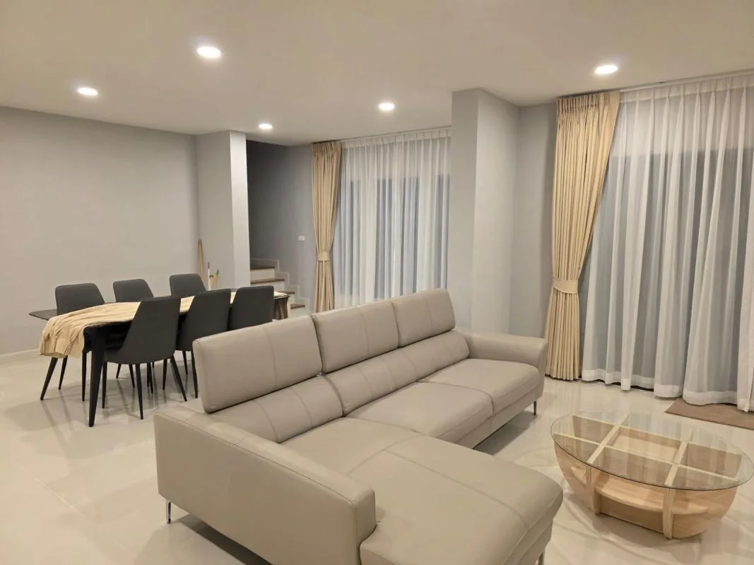 Property photos for Centro Bangna - Km.7