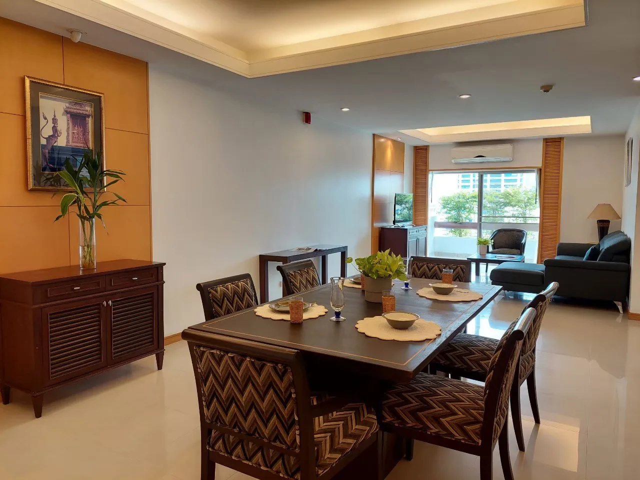 Property photos for Esmeralda Apartments