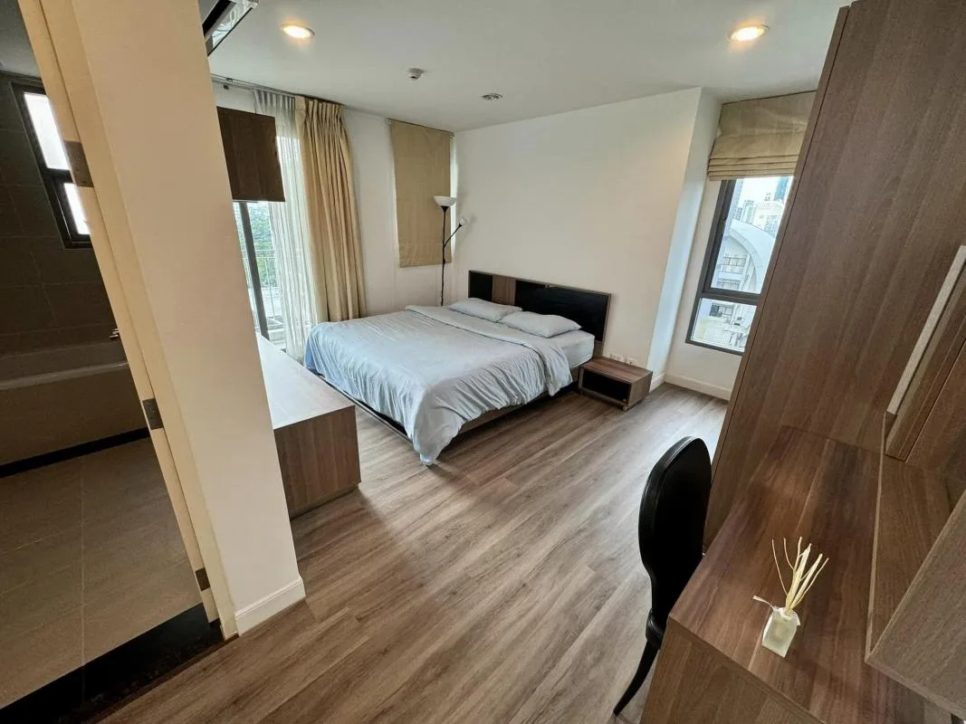 Property photos for Silk Sanampao