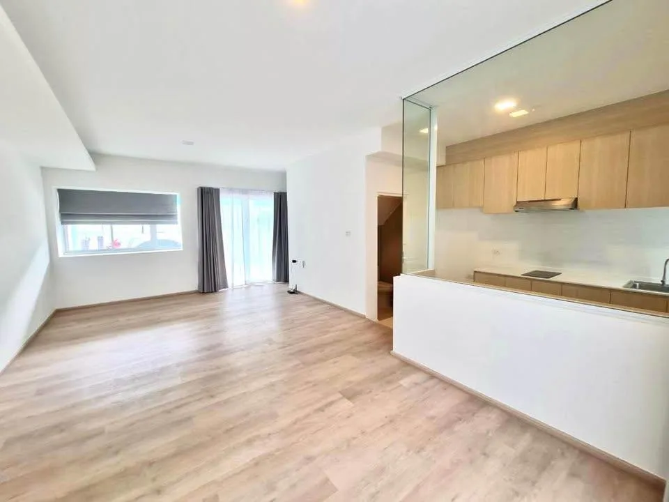 Property photos for Indy Bangna-ramkhamhaeng 2