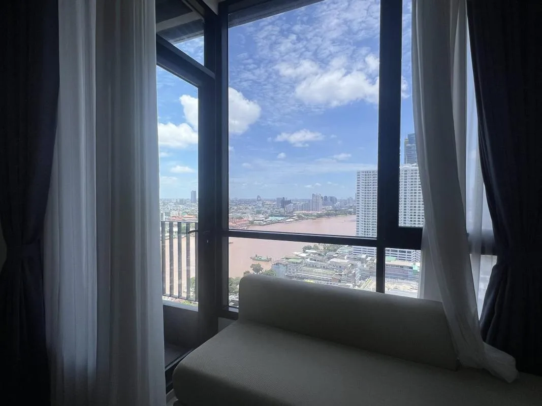 Property photos for Chapter Charoennakhorn-riverside