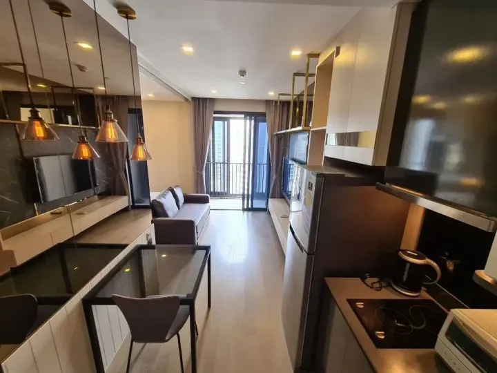 Property photos for Ashton Asoke