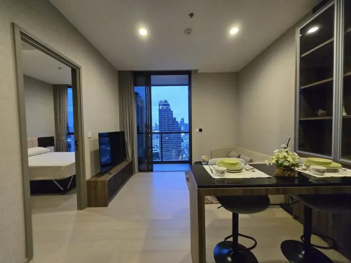 Property photos for The Extro Phayathai-rangnam