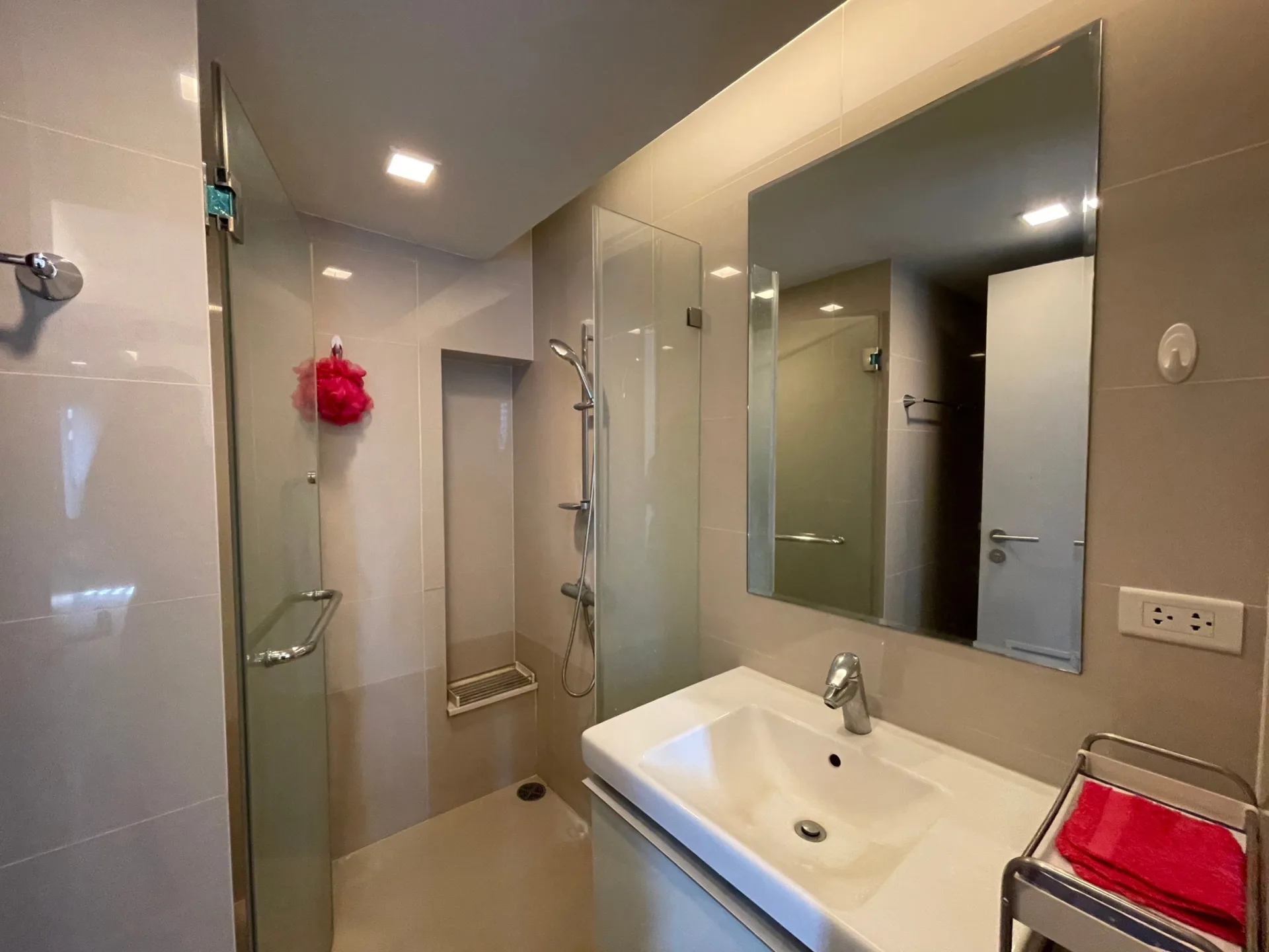 Property photos for Focus Ploenchit