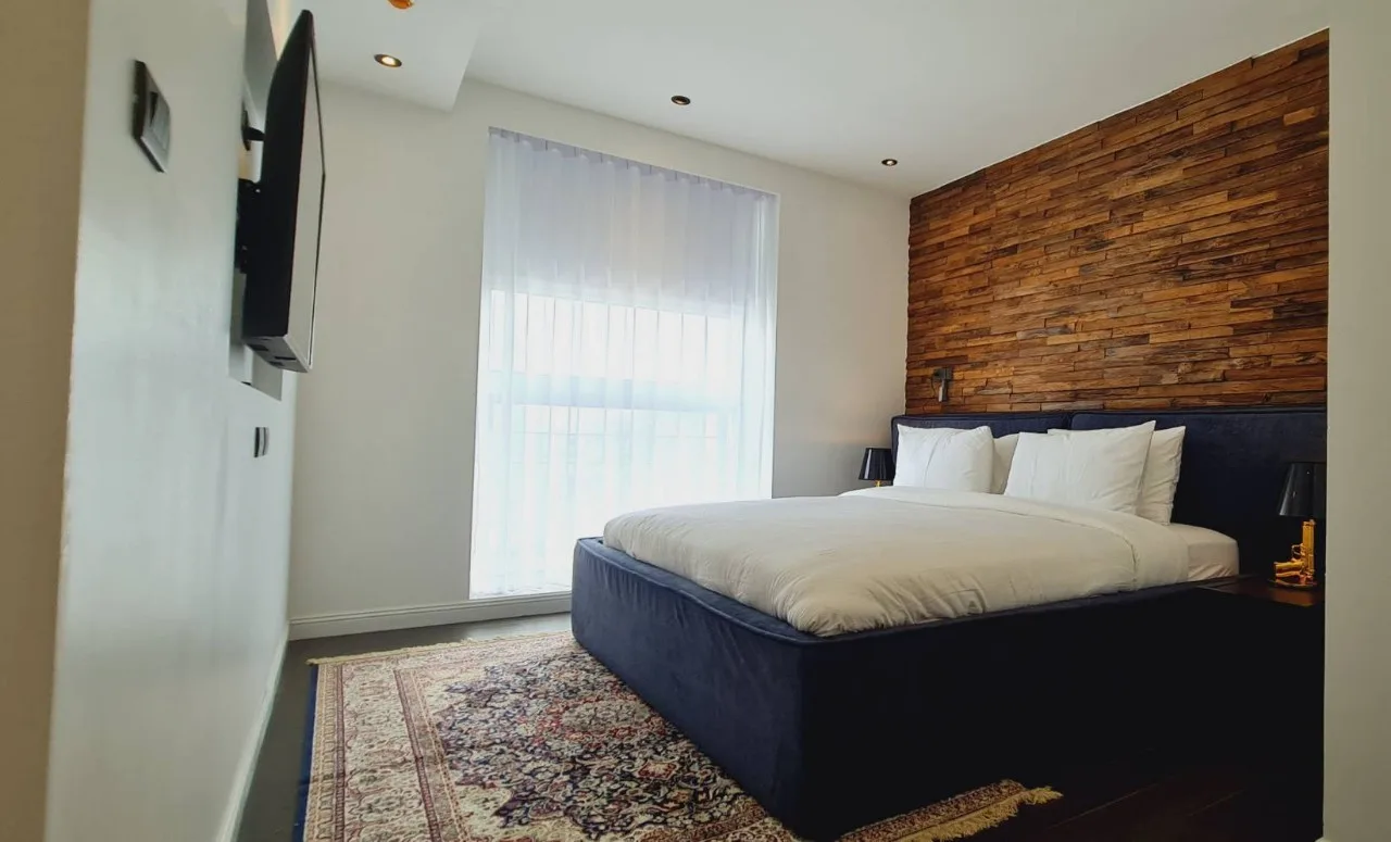 Property photos for Penthouse Condominium 3
