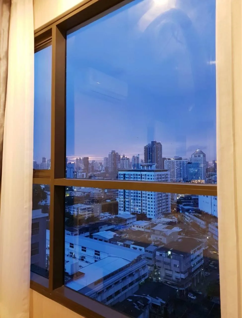 Property photos for Life Sukhumvit 48