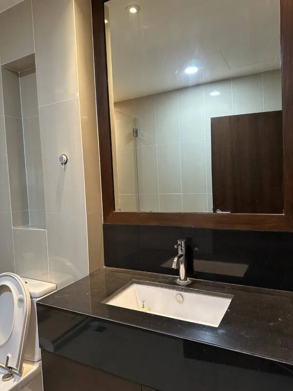 Property photos for Sathorn Gardens