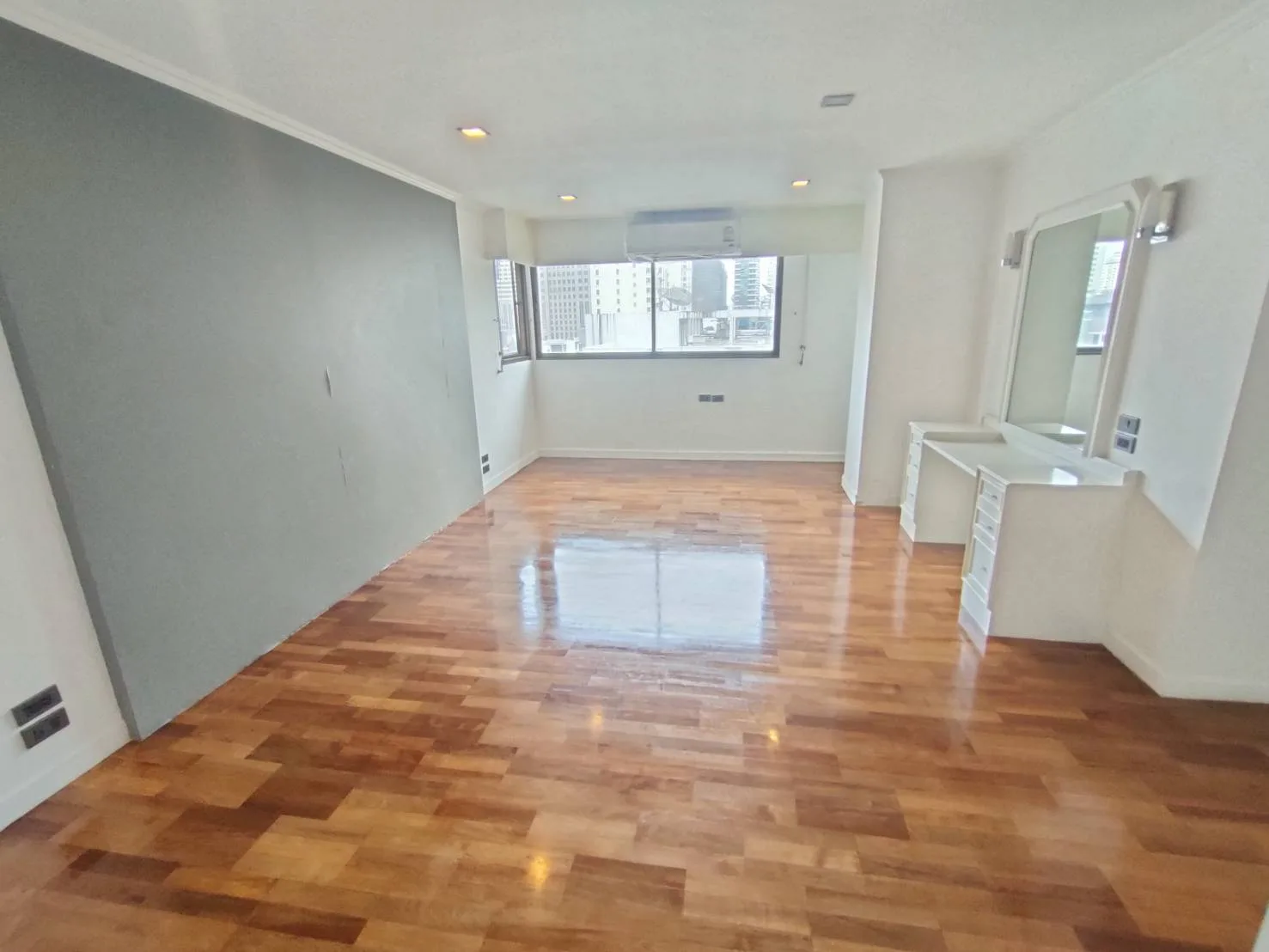 Property photos for Bangkapi Mansion