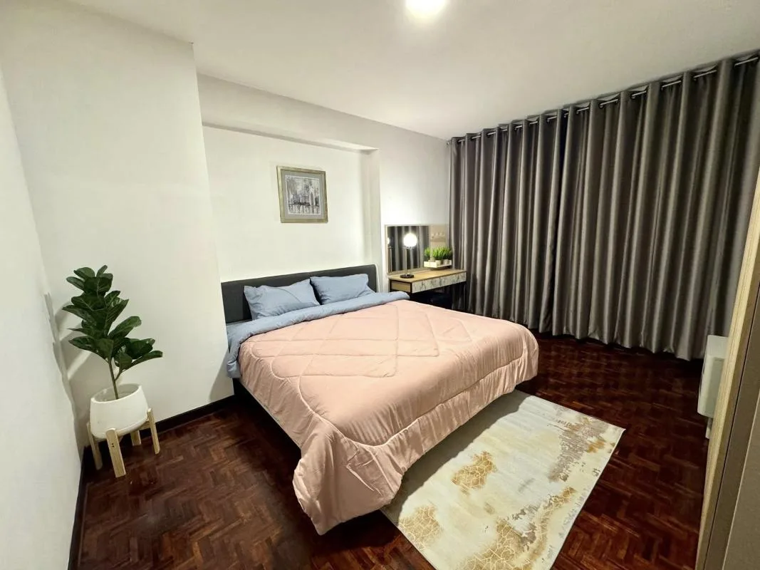 Property photos for Siam Condominium