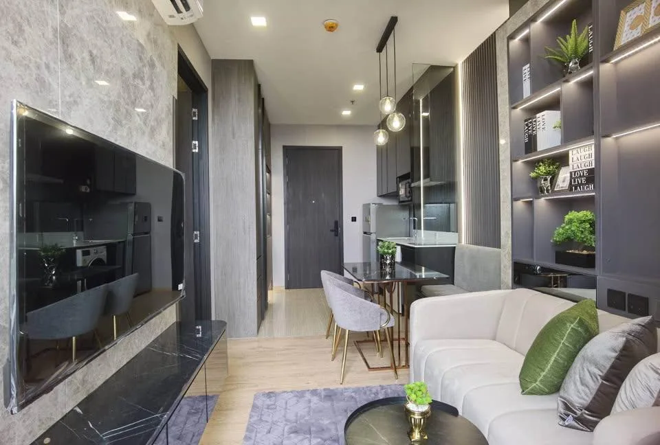 Property photos for Noble Around Ari