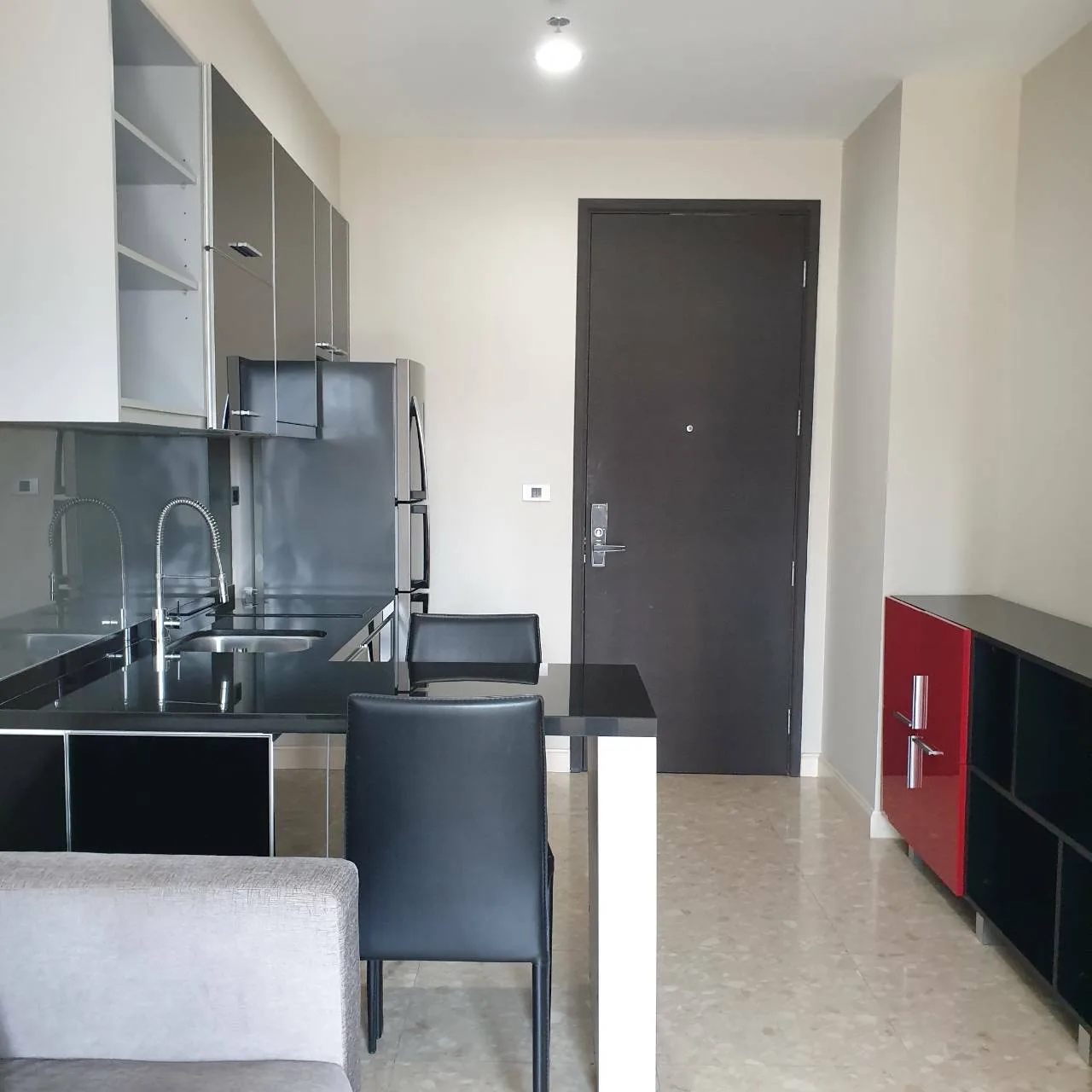 Property photos for The Crest Sukhumvit 34