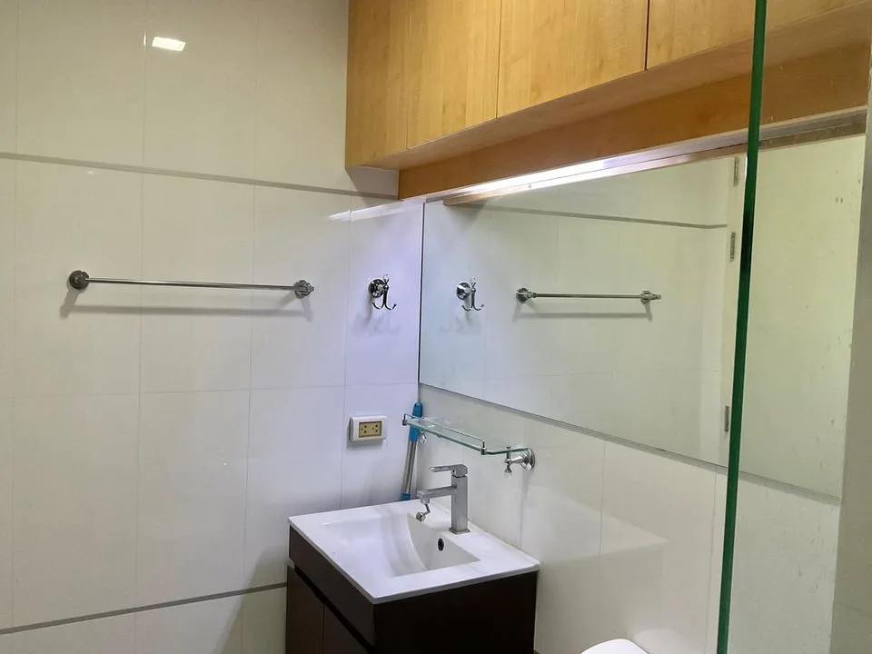 Property photos for Thru Thonglor