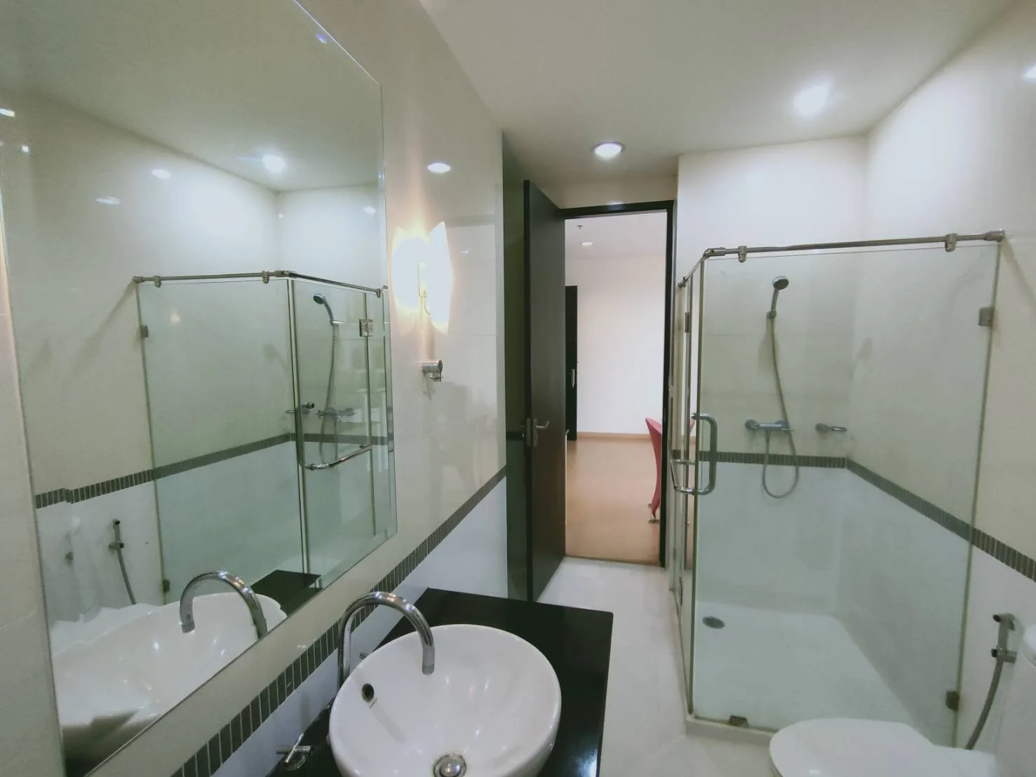 Property photos for Baan Klang Krung Siam - Pathumwan