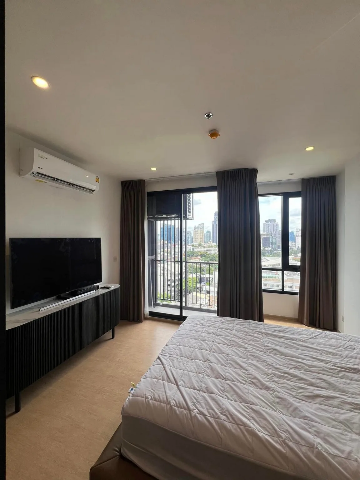 Property photos for Maru Ekkamai 2
