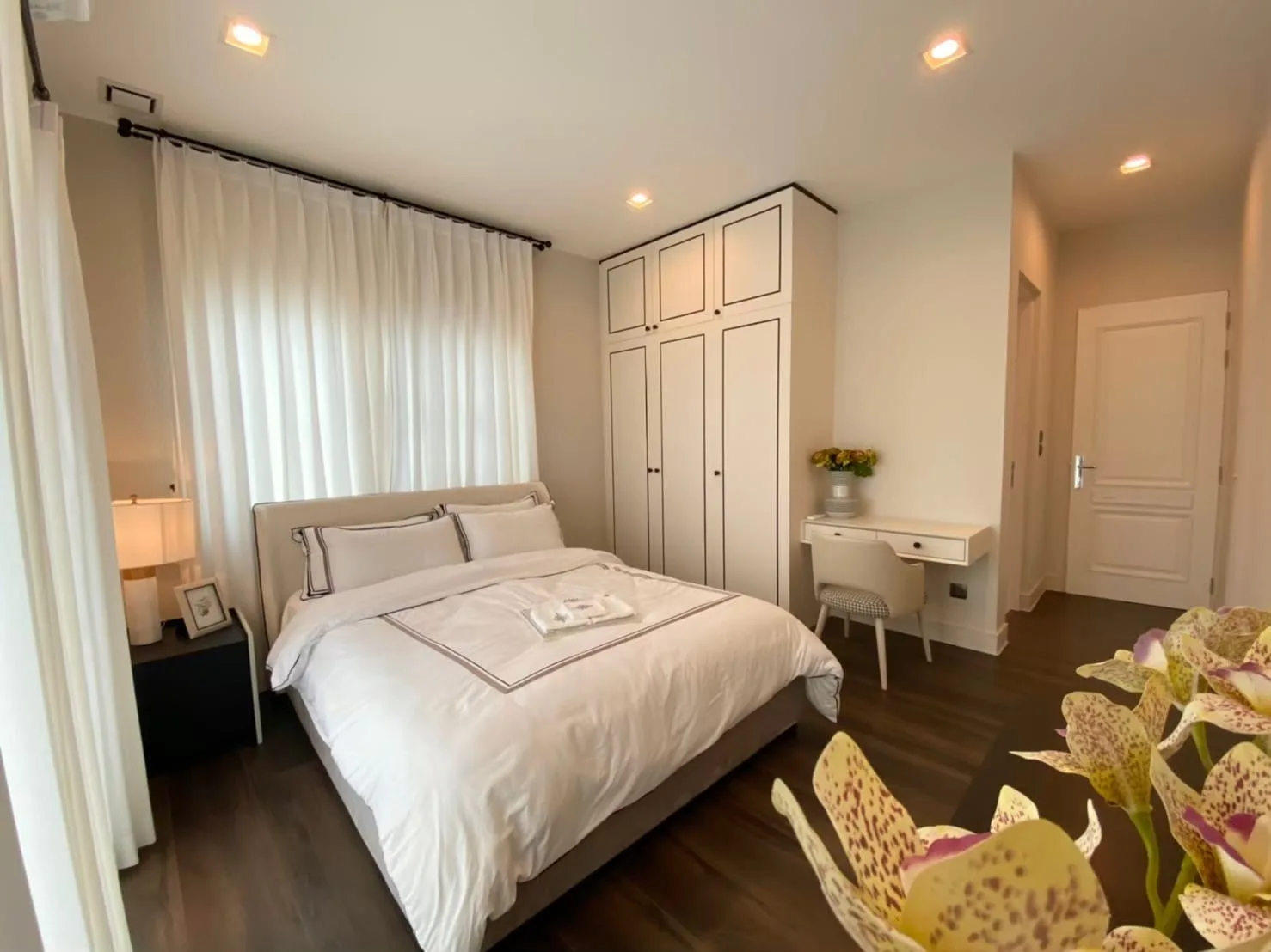 Property photos for Nantawan Ramintra-Paholyothin 50