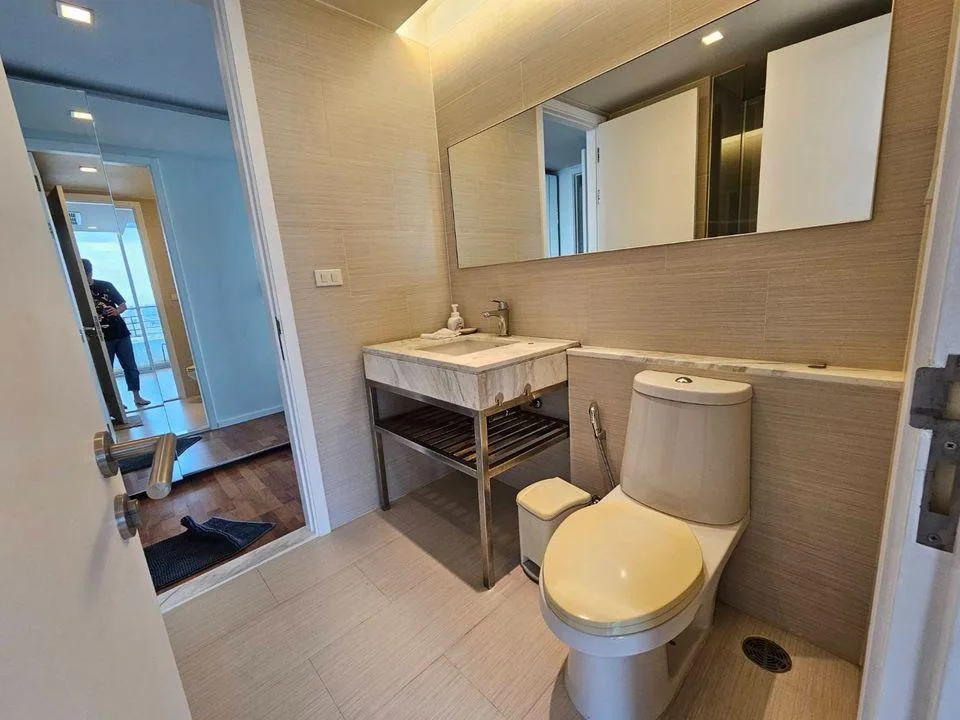 Property photos for Sathorn Heritage