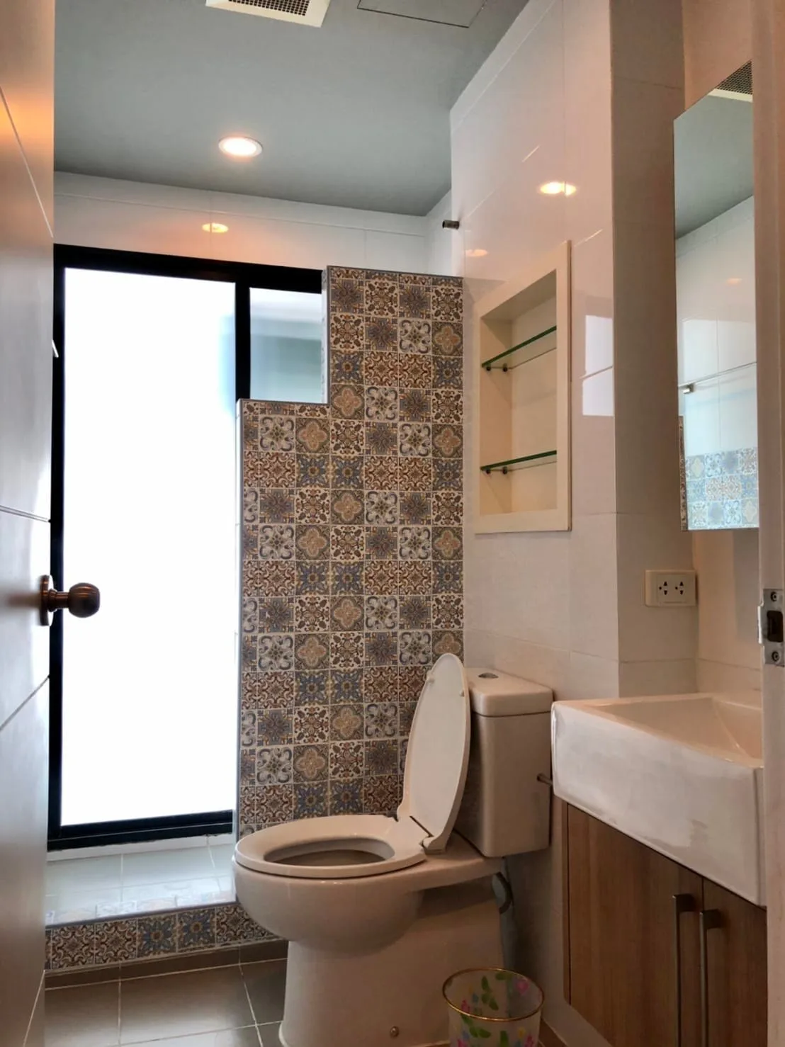 Property photos for Blocs 77