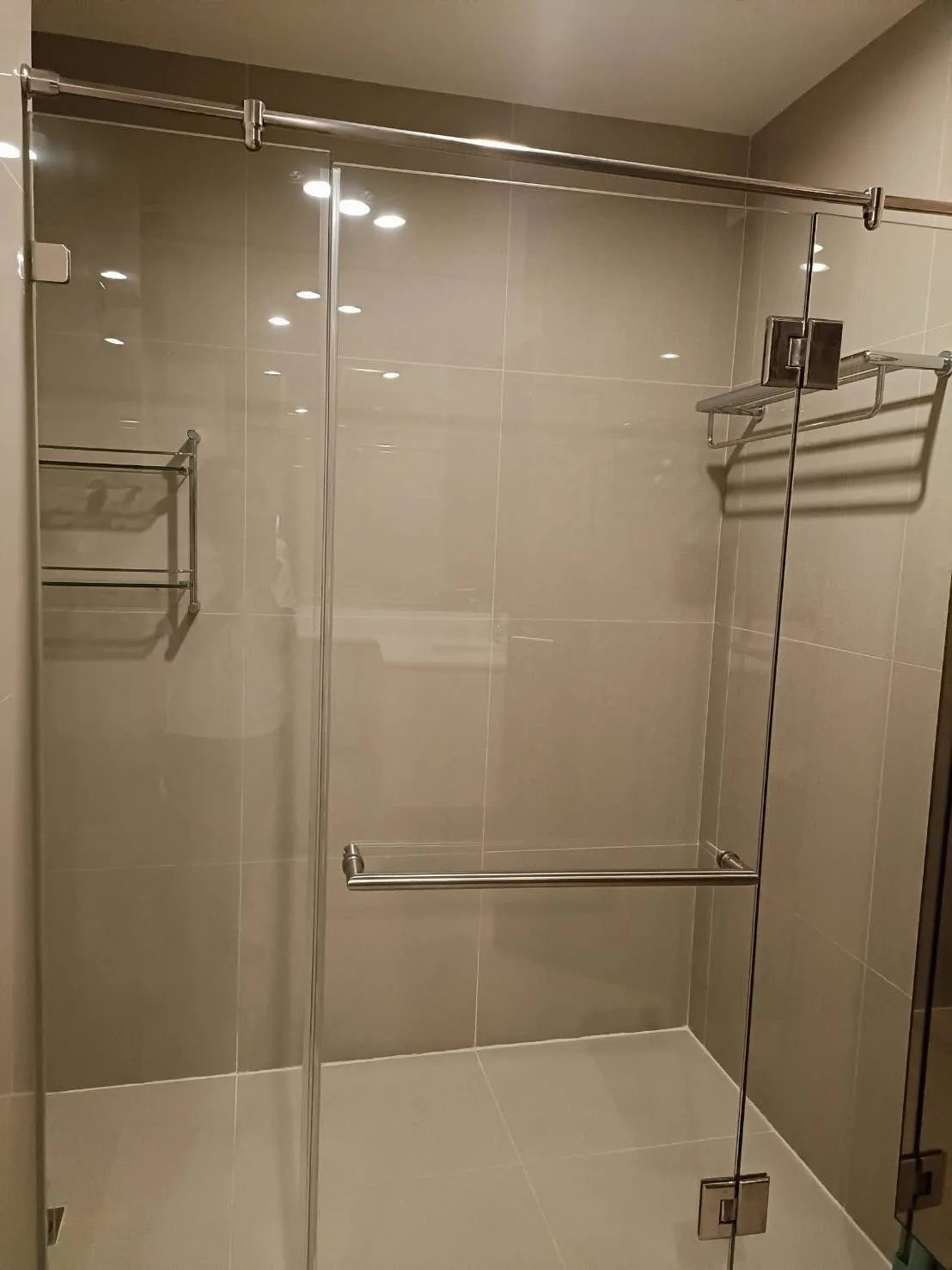 Property photos for Noble Above Wireless-Ruamrudee