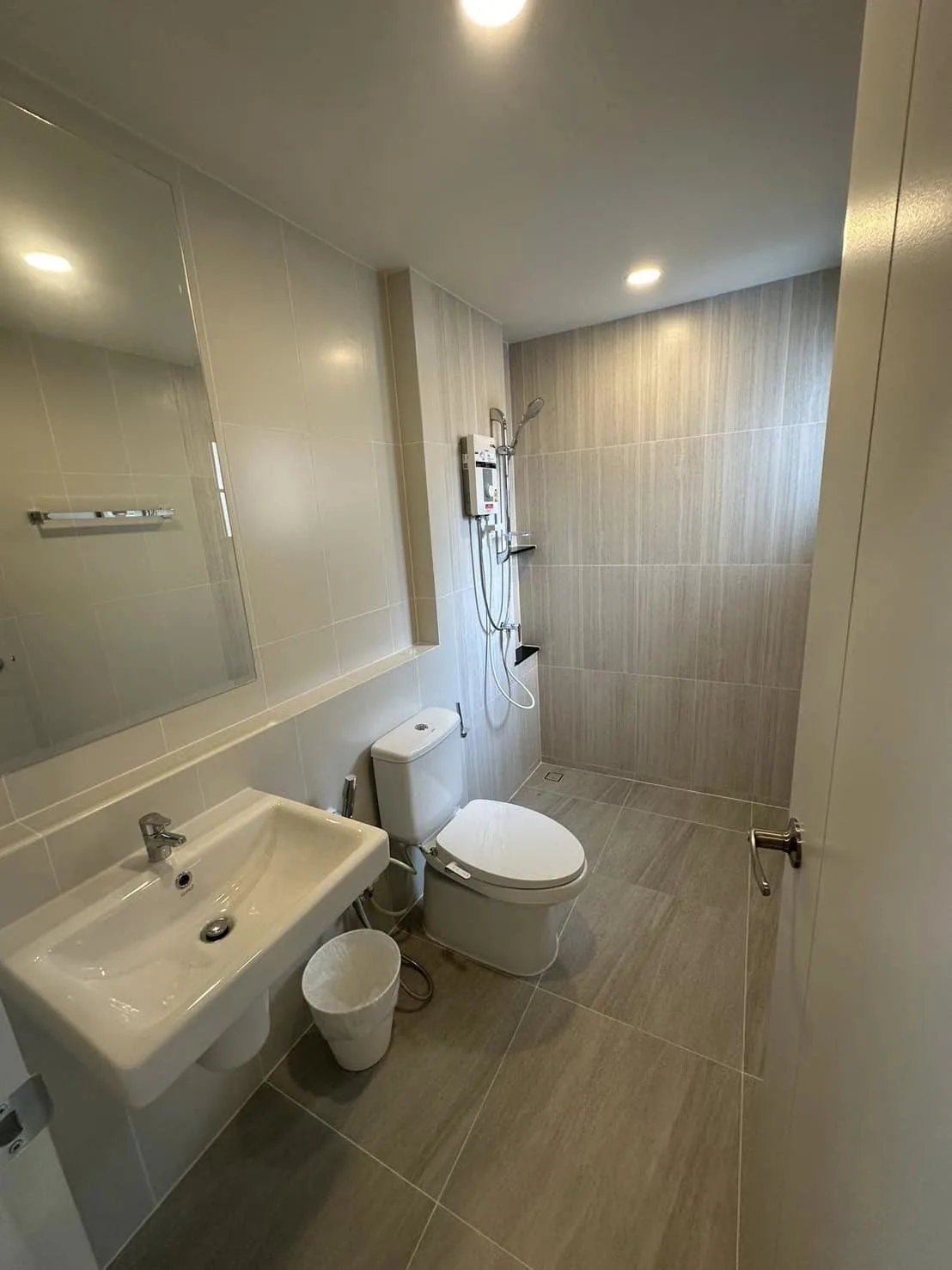 Property photos for Centro Bangna - Km.7