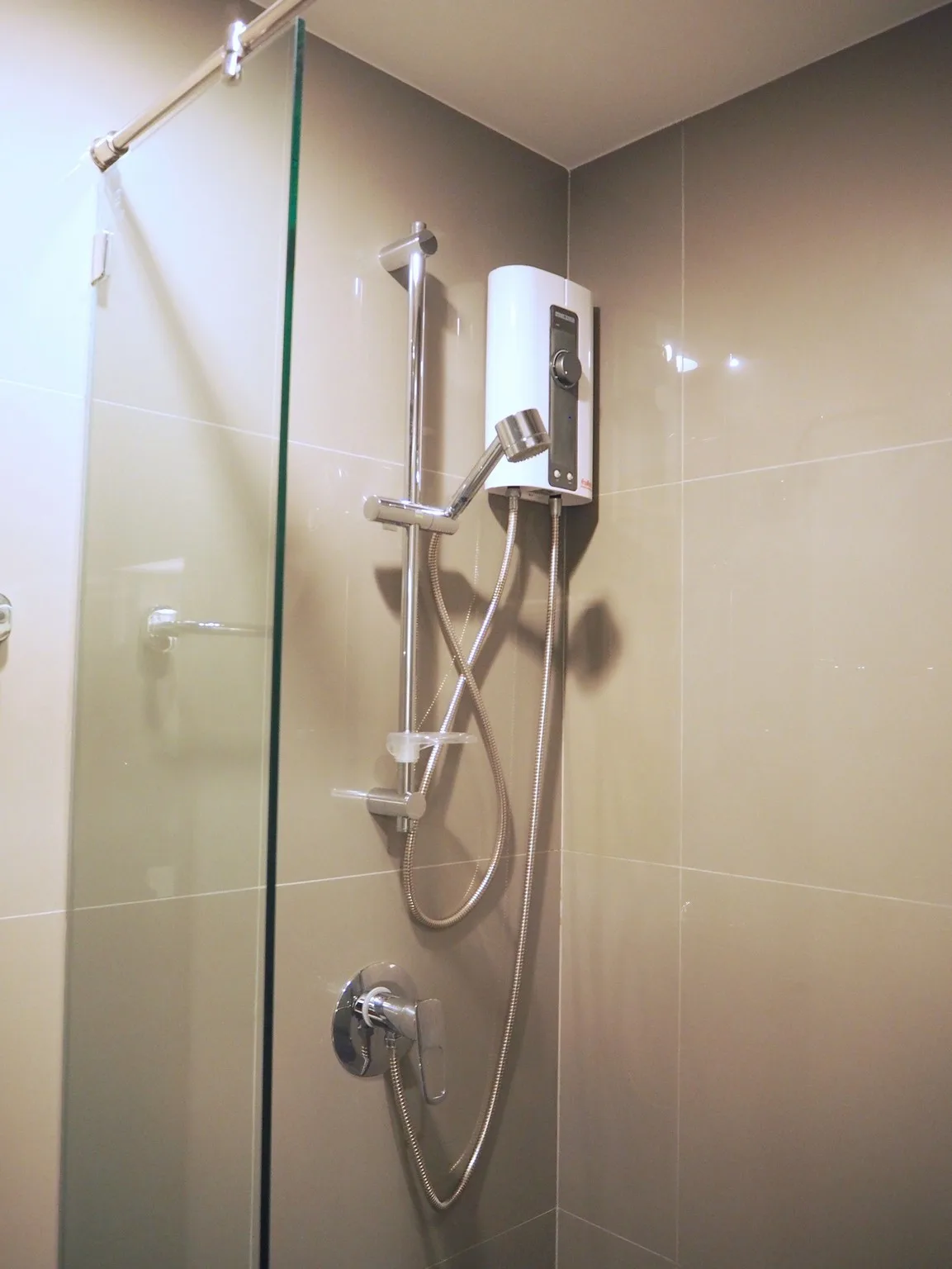 Property photos for The Crest Sukhumvit 34